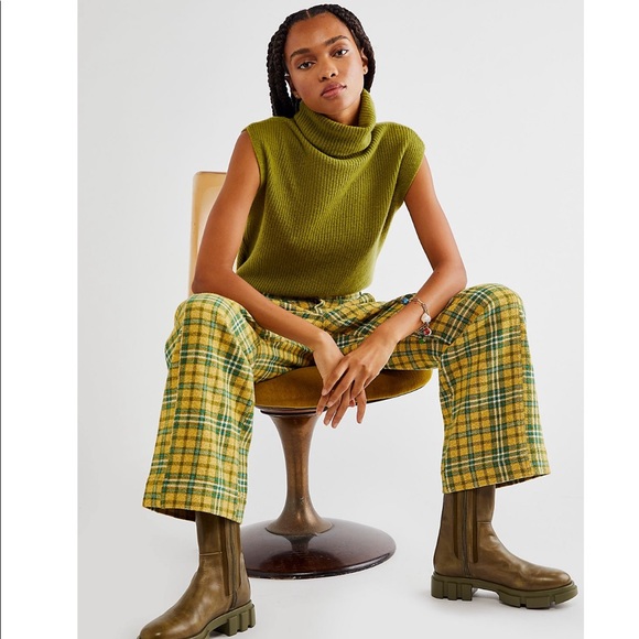 Free People Sweaters - • free people cashmere mock neck sleeveless pullover sweater •